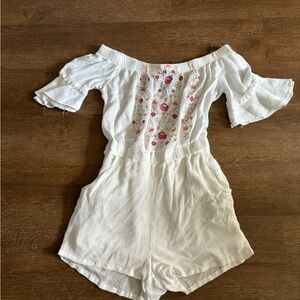 White off the shoulder romper with floral embroidered details